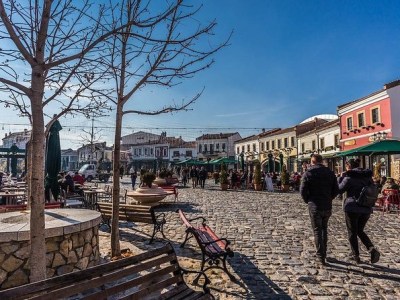 ITINERARY 4-Day KAKAVIJË-GJIROKASTËR-TEPELENË-PËRMET-ERSEKË-KORÇË. 661.25€